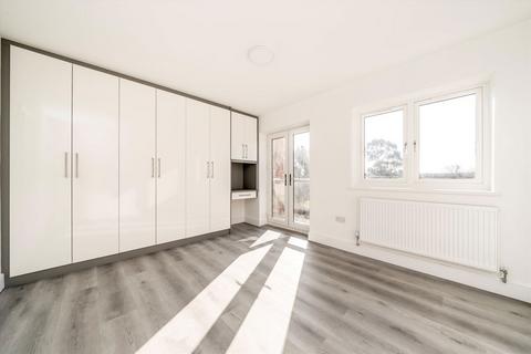 undefined, Stanley Road, Hounslow TW3