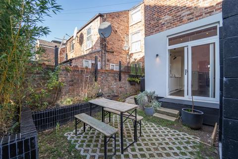 4 bedroom end of terrace house for sale, Clarendon Road, Whalley Range