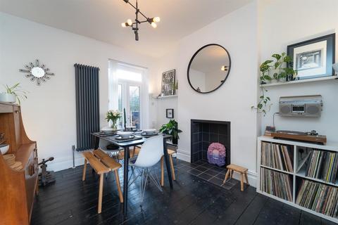 4 bedroom end of terrace house for sale, Clarendon Road, Whalley Range