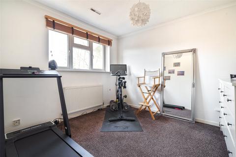 41 Appletree Way, Owlsmoor, Sandhurst, GU47 0UD