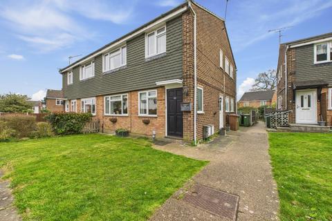 2 bedroom ground floor maisonette for sale, Milford Close, London, SE2