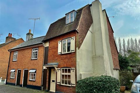 3 bedroom semi-detached house for sale, Lower Church Lane, Farnham