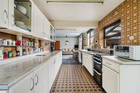4 bedroom semi-detached house for sale, Woolton Road, Wavertree, Liverpool, Merseyside, L15