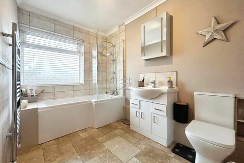 4 Foxley Close, Blackwater, Camberley, GU17 0JZ