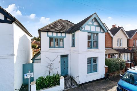 2 bedroom detached house for sale, Springfield Road, Guildford, GU1