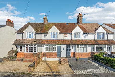 3 bedroom terraced house for sale, Sycamore Road, Chalfont St. Giles, Buckinghamshire, HP8