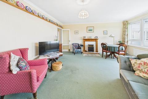 2 bedroom apartment for sale, Compton Place Road, Eastbourne