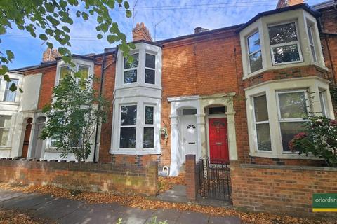 3 bedroom terraced house to rent, Victoria Promenade, Town Centre, Northampton NN1