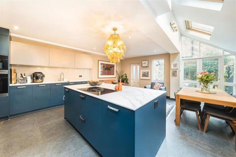 5 bedroom terraced house for sale, Hambalt Road, London SW4