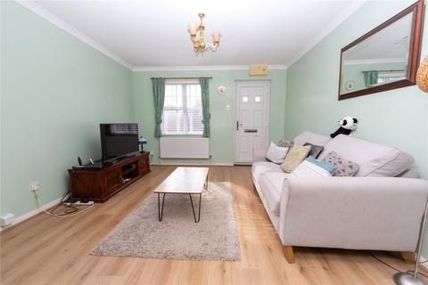 2 bedroom end of terrace house to rent, De Havilland Road, Pengam Green, Cardiff, CF24