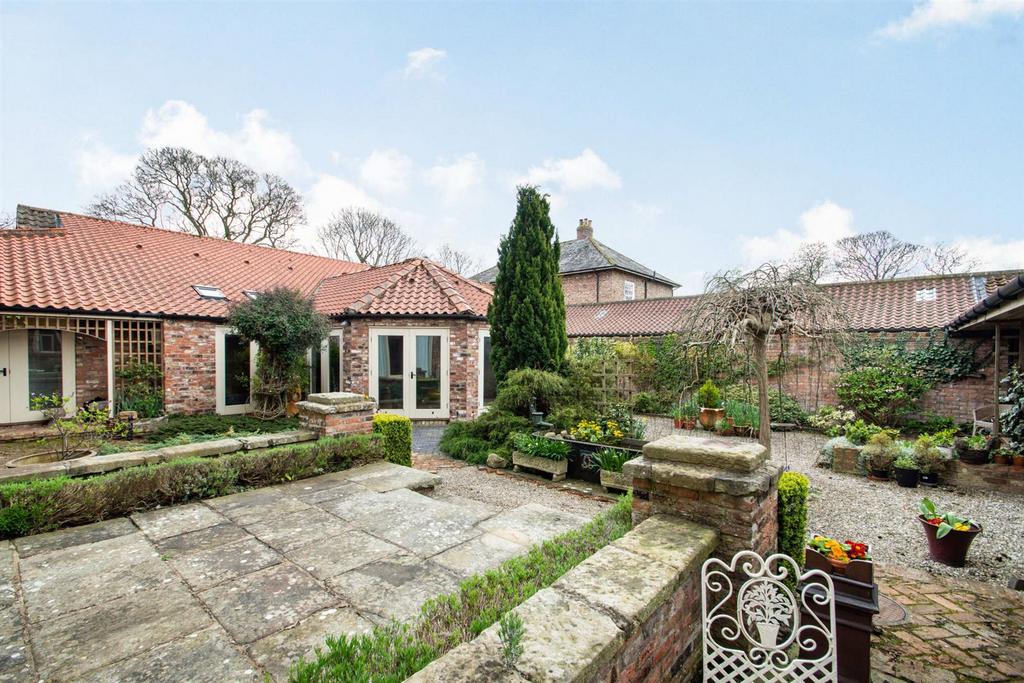 Pool and Inner Courtyard Garden