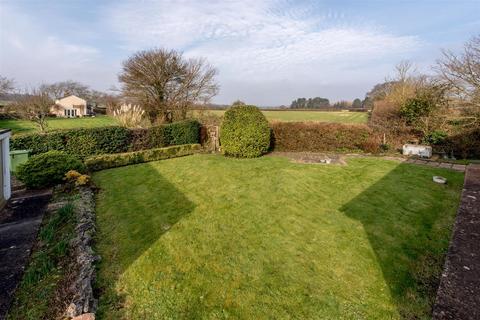 3 bedroom bungalow for sale, Sellicks Green, Taunton