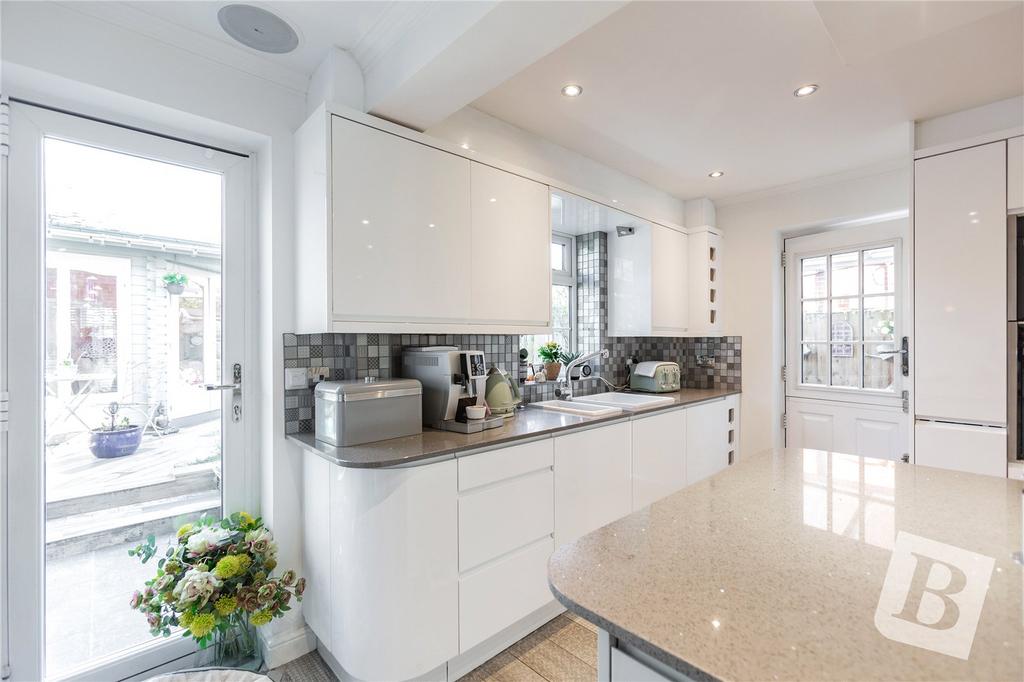 Kitchen/Living