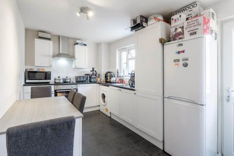 2 bedroom terraced house for sale, Pomander Cr, Milton Keynes MK7