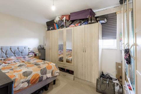 2 bedroom terraced house for sale, Pomander Cr, Milton Keynes MK7