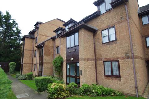 1 bedroom flat to rent, Savanna Court, Rickmansworth Road, WATFORD, WD18