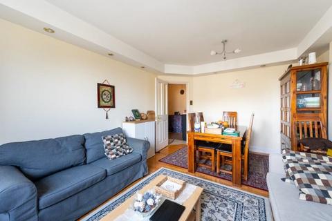 2 bedroom flat for sale, Jubilee Heights, Shoot Up Hill, NW2