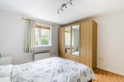 47 Thyme Close, London, SE3 9QW
