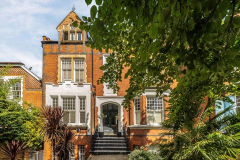 2 bedroom flat for sale, Fellows Road, London NW3