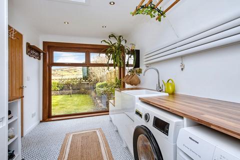 12 Bowyett, Torphichen, Bathgate, EH48 4LZ