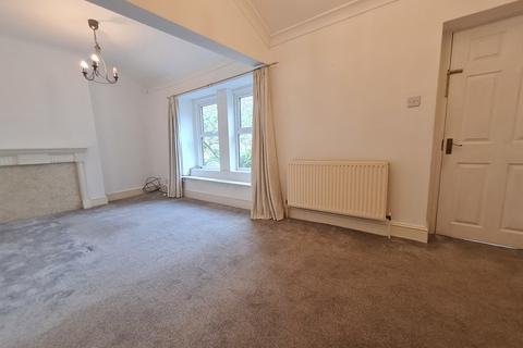 2 bedroom apartment to rent, Newlaithes Grange, Horsforth LS18