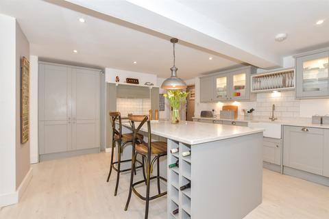 4 bedroom detached house for sale, East Hill Lane, Copthorne, West Sussex