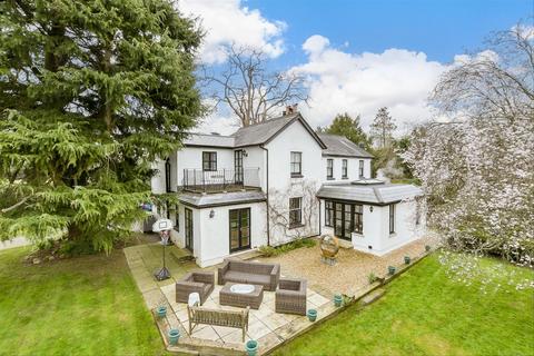 5 bedroom detached house for sale, East Hill Lane, Copthorne, West Sussex