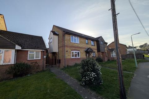 2 bedroom end of terrace house to rent, Mill Road, Saxmundham