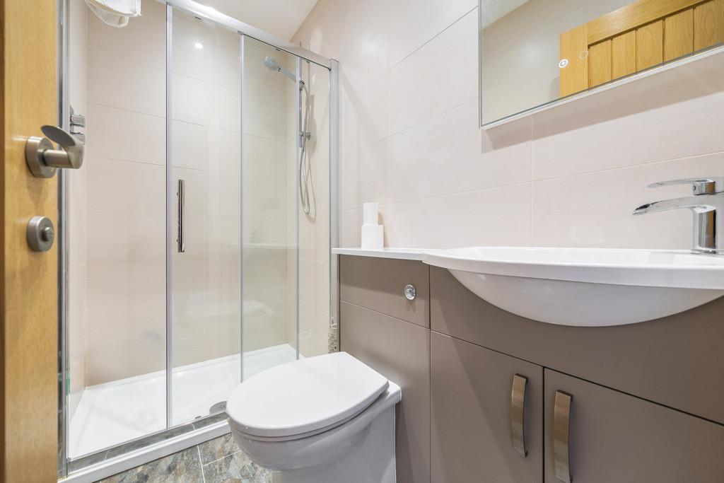 En Suite Shower Room
