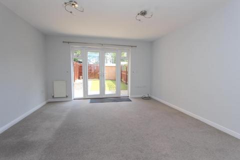 2 bedroom house to rent, Cooper Drive, Leighton Buzzard