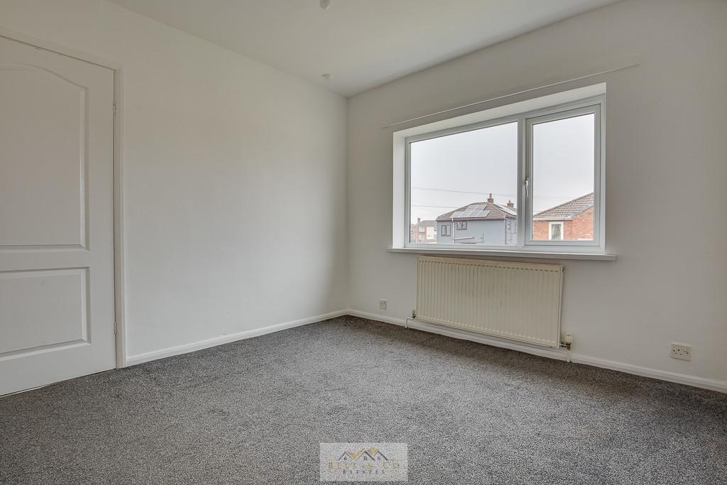 Bedroom 2.2
