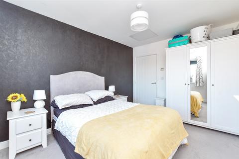 2 bedroom apartment for sale, Peckham Chase, Eastergate, Chichester, West Sussex