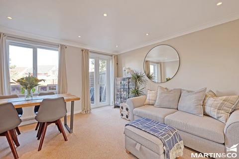 2 bedroom end of terrace house for sale, Amcotes Place, Chelmsford