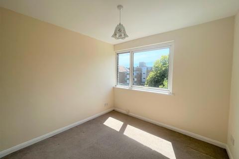 1 bedroom flat for sale, Court Downs Road, Beckenham