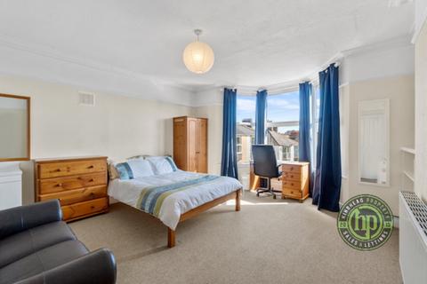 7 bedroom terraced house for sale, Ford Park Road, Plymouth PL4