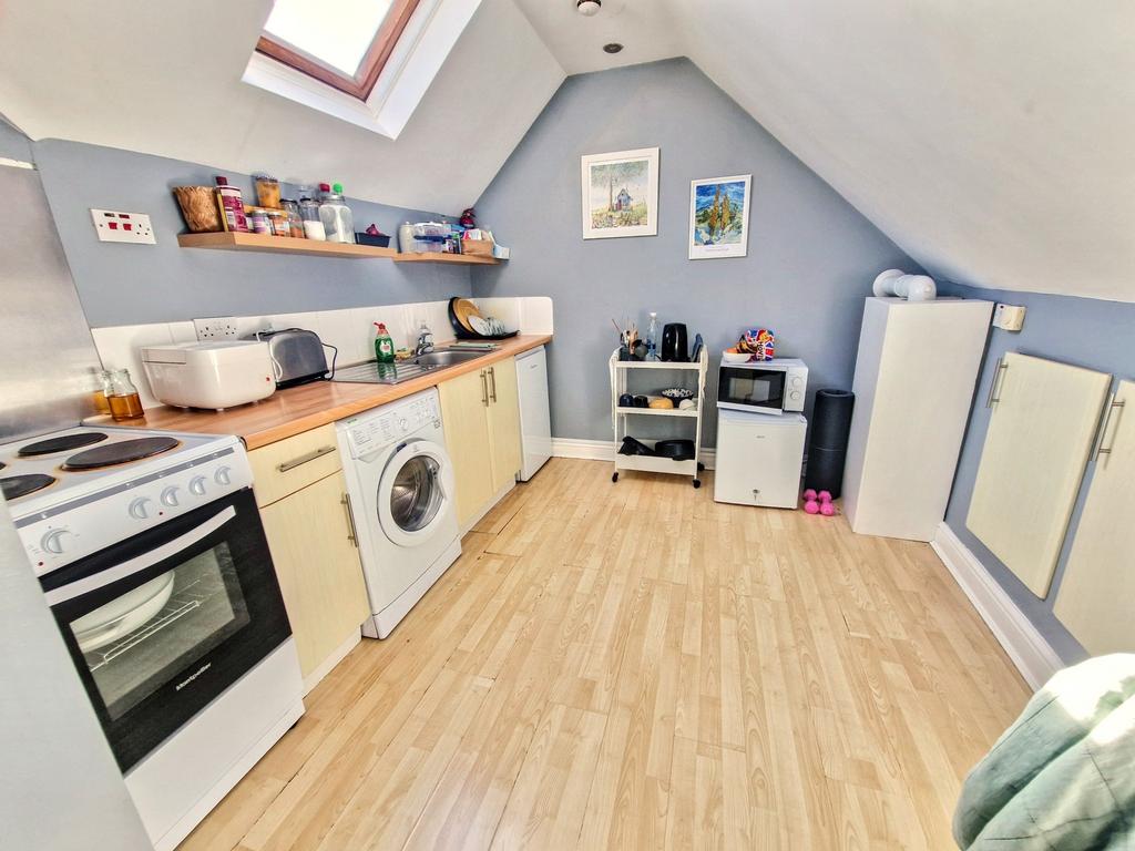 3rd Floor Flat 3 Kitchen/Diner
