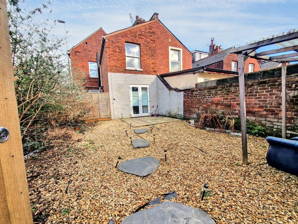 Flat 4 Garden