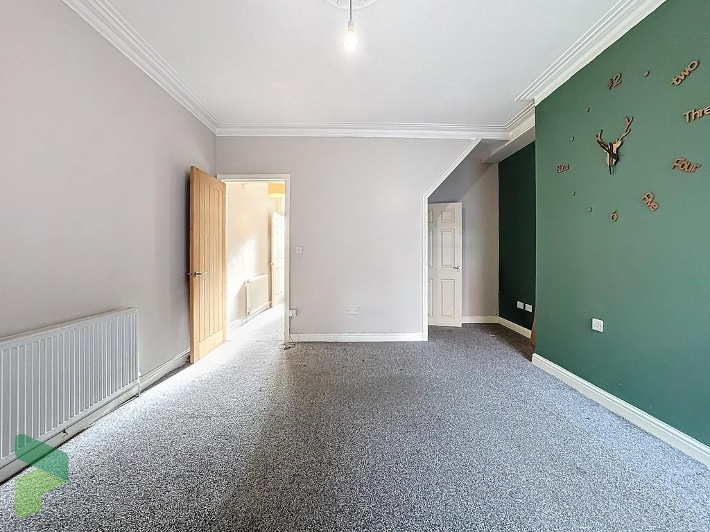 Living Room/Dining rm