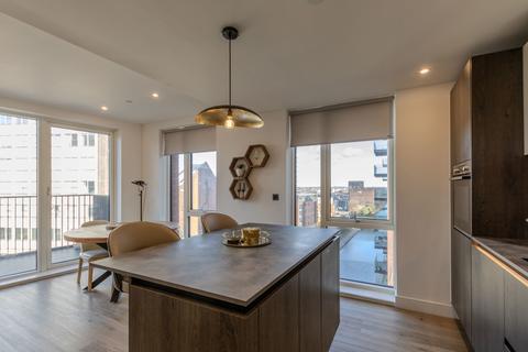 2 bedroom apartment for sale, The Colmore, Snow Hill Wharf, Shadwell Street, Birmingham, B4