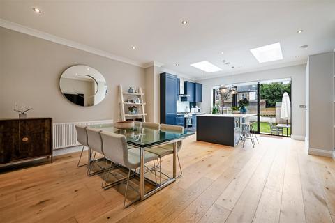 116 Effra Road, Wimbledon, London, SW19 8PR