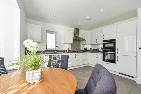 4 bedroom link detached house for sale, Caspars Way, Fordingbridge, Hampshire