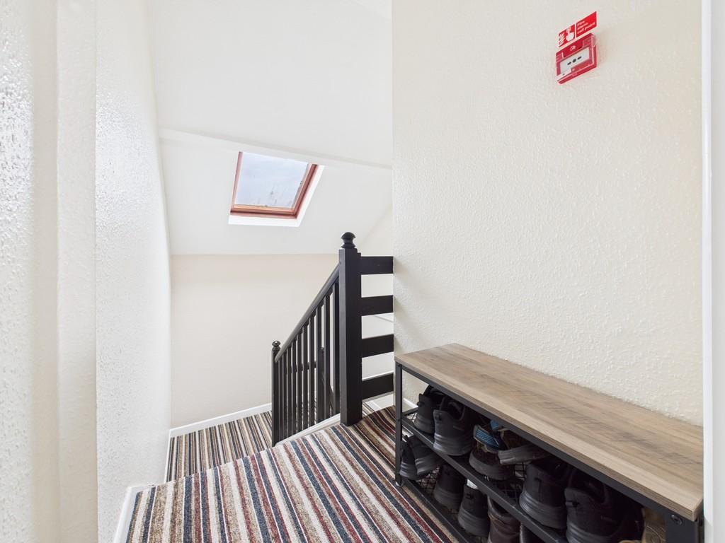 Cam03974 g0 pr0113 still025