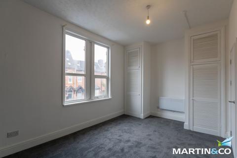 2 bedroom flat to rent, Stirling Road, Edgbaston, B16