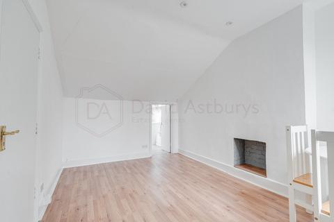 1 bedroom flat to rent, Lascotts Road, London