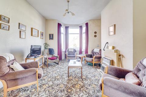 12 Dickenson Road, London, N8 9ET
