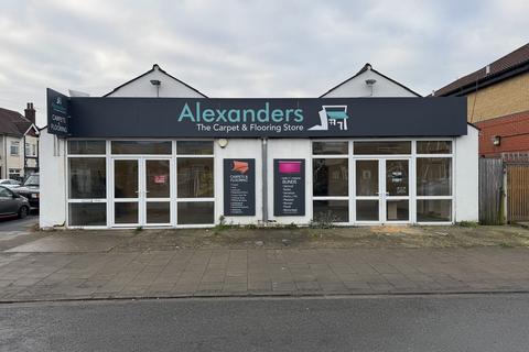 Retail property (high street) to rent, Commercial Unit - 66 Alexandra Road, Skegness