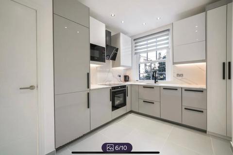 1 bedroom flat for sale, Warwick Chambers Pater Street, London, W8 6EN