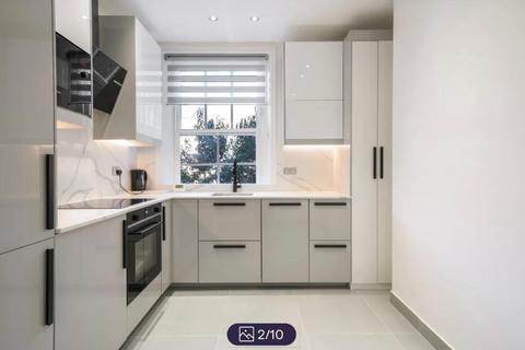 1 bedroom flat for sale, Warwick Chambers Pater Street, London, W8 6EN