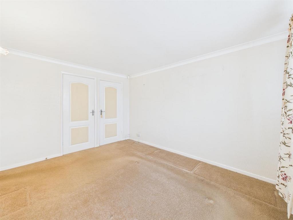 Bedroom: