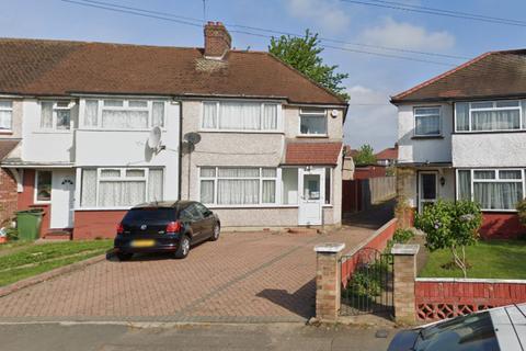 4 bedroom semi-detached house for sale, Waltham Avenue, Hayes